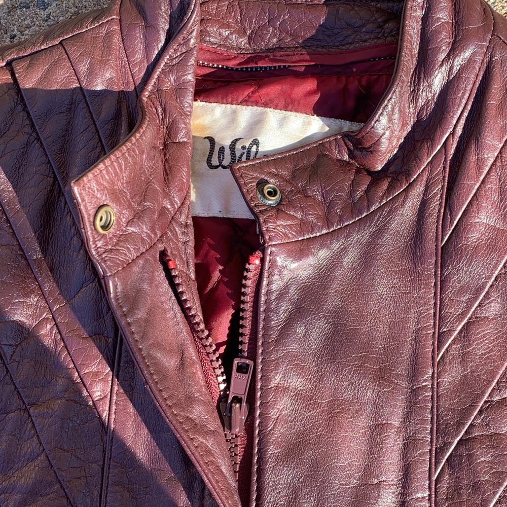 Vintage 💫 Wilsons Leather Burgundy Leather Jacket